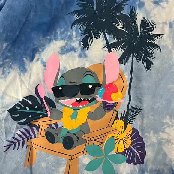 Disney Parks Disneyland Stitch Tye Dye Spirit Jersey size medium - Picture 5 of 5
